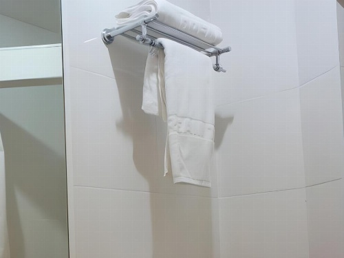 J Two S Pratunam Hotel image 1