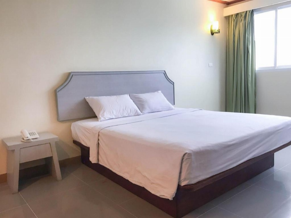 J Two S Pratunam Hotel Image 10