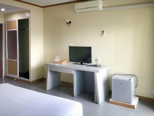 J Two S Pratunam Hotel image 6
